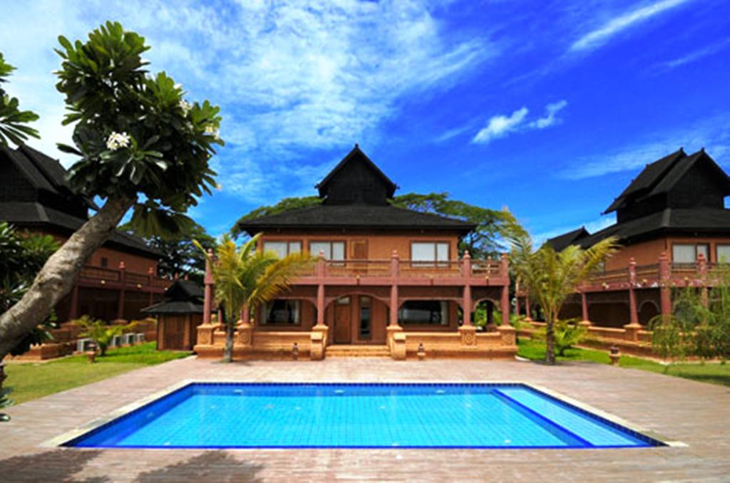 Kma Kaytumadi Hotel Taungoo Exteriér fotografie