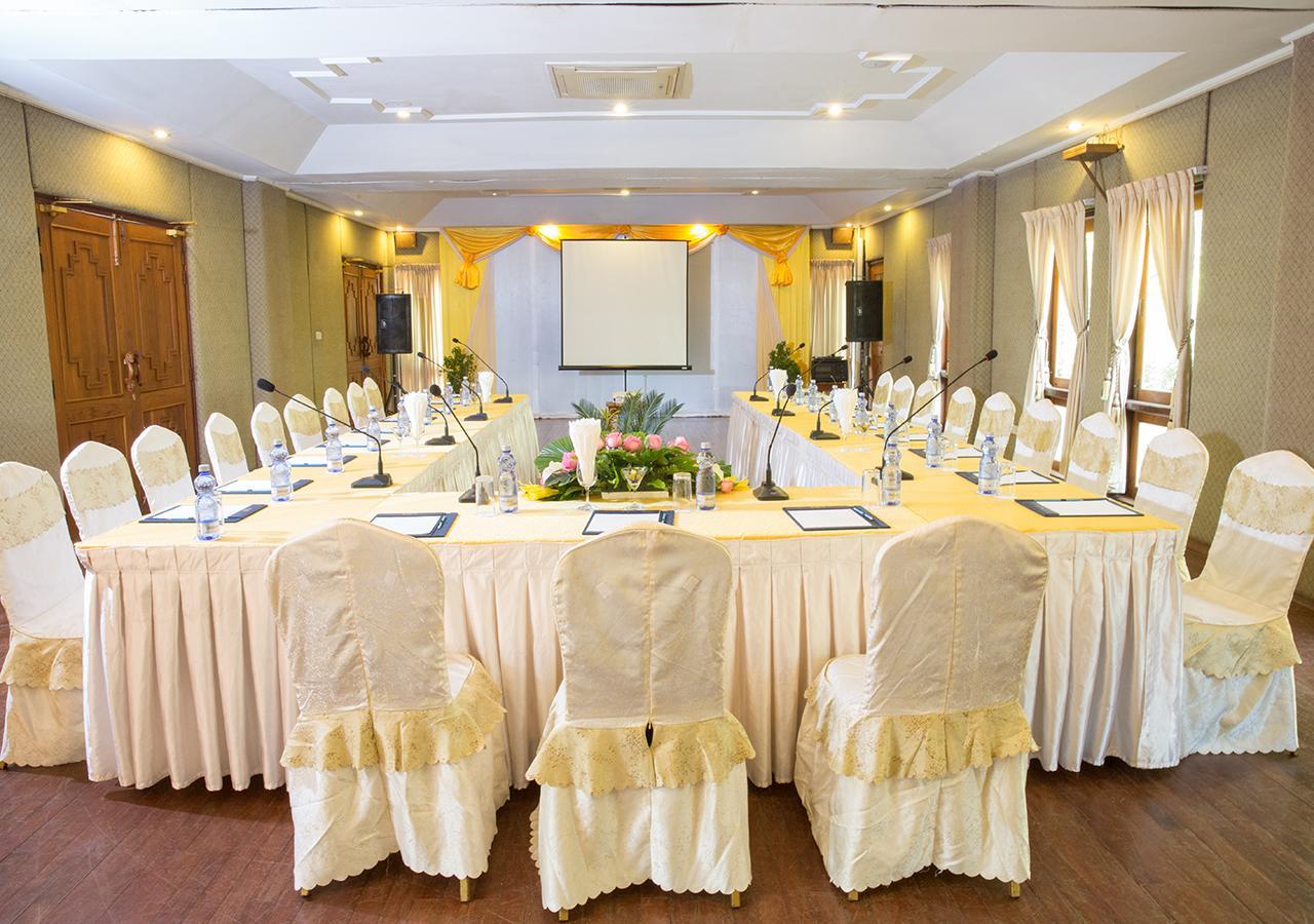 Kma Kaytumadi Hotel Taungoo Exteriér fotografie