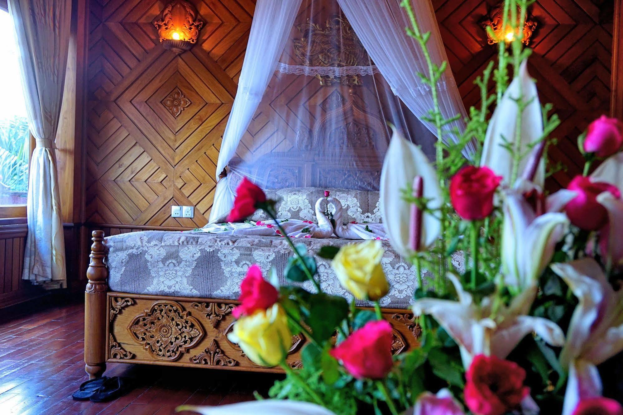 Kma Kaytumadi Hotel Taungoo Exteriér fotografie